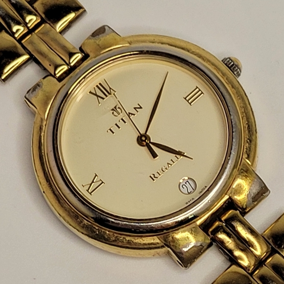 ⌚️ Titan Regalia Women's Date Watch - Picture 5 of 9